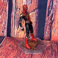 Disney Marvel Spider-Man No Way Home Red Gold Suit Standing Collectible Figure