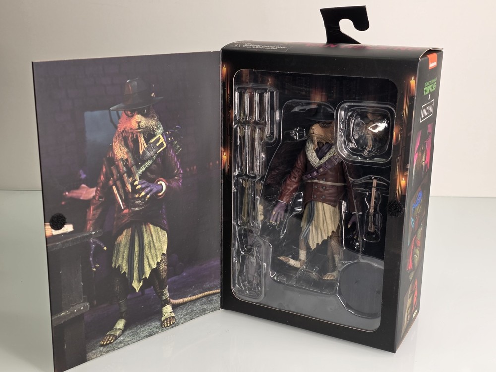 NECA Teenage Mutant Ninja Turtles Splinter As Van Helsing Universal Monsters NEW
