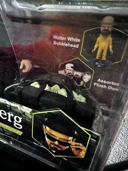 2013 Mezco Breaking Bad Heisenberg 6” Collectible Action Figure w/Money Bag