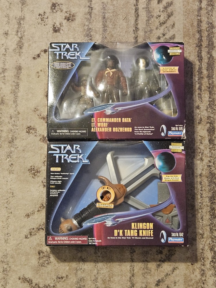 Star Trek Klingon D’K Tahg Knife & A Fist Full Of Datas Figures Playmates New