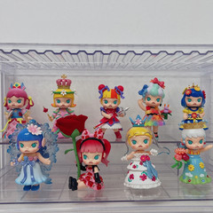 POP MART Molly Flower Dreaming Series Confirmed Blind Box Figure Art Toy Hot