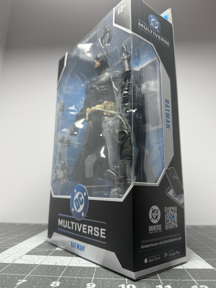 McFarlane DC Multiverse Arkham Knight Batman 7 Inch Action Figure