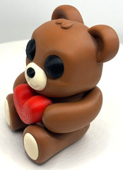 Cute 3D Printed Flexible Teddy Bear with Heart “Honey” – Valentine’s Day Gift