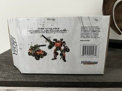 Transformers Jetfire MISB New Generations Thrilling 30 Leader Class