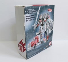 Transformers Platinum Edition Silver Knight Optimum Prime NEW