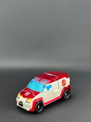 Transformers Animated Ratchet complete Takara TA-04 Deluxe Class Japanese
