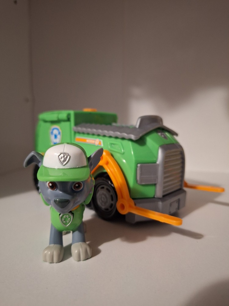 Paw Patrol Rocky Transforming Recycle Truck with Pop Out Tools w Rocky Figure