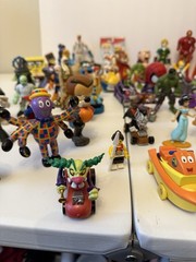 Lot Of Toys Action Figures (see Description)