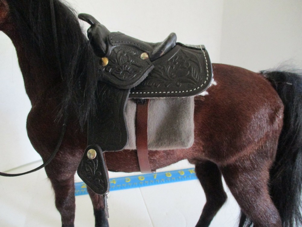1/6 scale action figures. Horse saddle blanket BROWN (blanket only)
