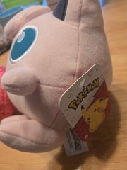 POKEMON Valentine’s Day Plush 7″ JIGGLYPUFF Holding Red Heart – So Cute NWT