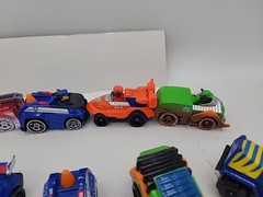 Paw Patrol True Metal Neon Rescue /Vehicles Diecast Lot Of 5