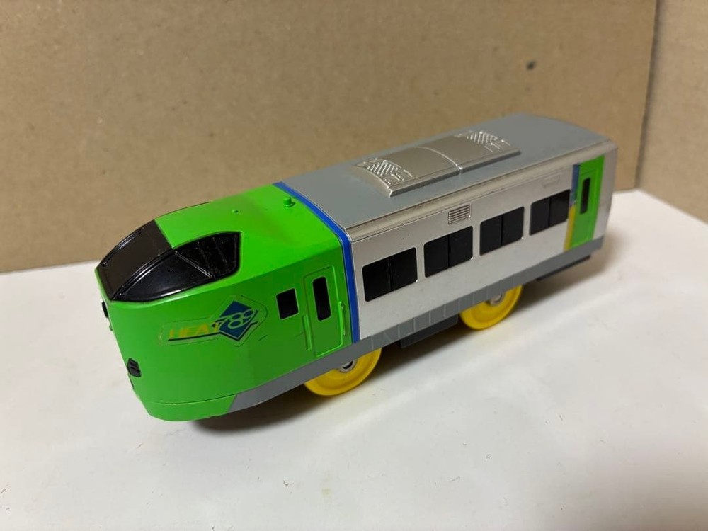 PLARAIL Super White 789 Series Rear Car Toy Train Model Collector Grade
