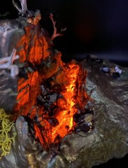 Lava Light Up Action Figure Base Custom Designed 7″x 10″ Diorama Tabletop Gaming