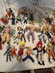 “Dragon Ball Z GT Super Action Figure Lot of 39+ Goku Vegeta Gogeta Broly Buu