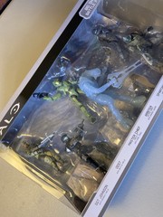 2023 World of Halo BIG SHOT BATTLE PACK Vault Exclusive Chief Arbiter WCT 6 New