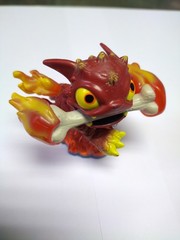Skylanders Swap Force Fire Bone Hot Dog Figure Blue Base Tested Working