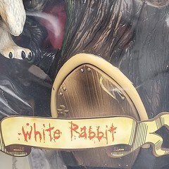 2001 MEZCO TOYZ SCARY TALES ALICE IN WONDERLAND WHITE RABBIT FIGURE NEW OLD STOC