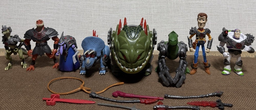 Very Rare Lot Of 8 Figures From Toy Story That Time Forgot, Must See
