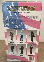 Soldiers of the World U.S. Serviceman Memorial Vietnam War Army 12″ Figure