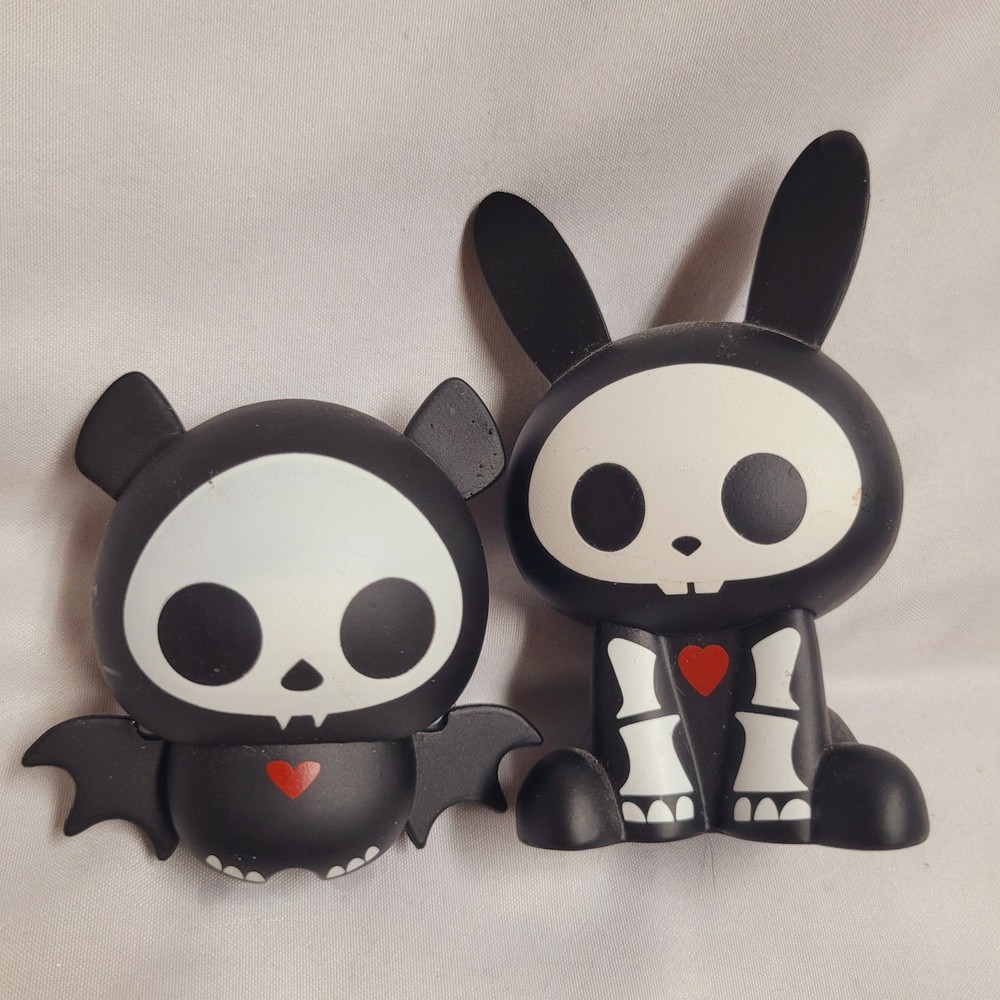 Skelanimals Glow in the Dark Figure Jack Bunny Rabbit Deigo Bat Toynami GITD