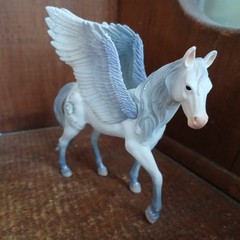 Schleich Bayala Sparkly Unicorn & Pegasus Fantasy Horses Lot Of 5