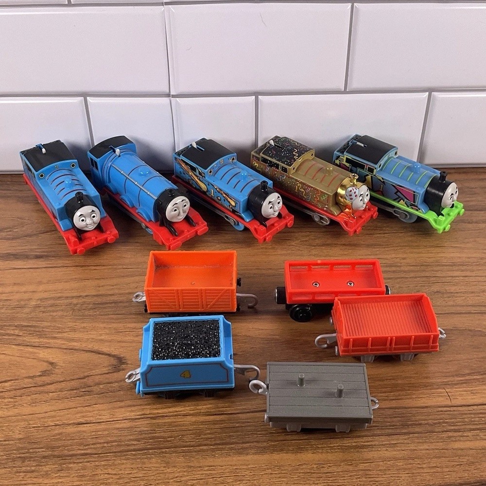 Thomas & Friends Lot of 5 Trackmaster Motorized and 5 Cars Toys Mixed