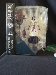 Diamond Select Toys Alice Madness Returns HYSTERIA ALICE Action Figure