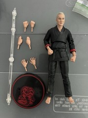 Diamond Select Toys Cobra Kai Terry Silver Series 2 Deluxe Netflix Figure Set 1