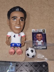 Zuru 2026 FIFA World Cup Ballers Serie 1 – Tyler Adams #4 USA Field #6 Tile 6