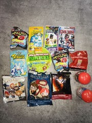 13 Piece Movie/toy Collectibles Lot,random Mix