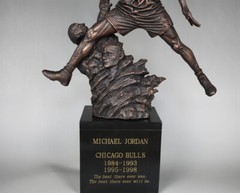 IN STOCK Michael Jordan God of Basketball Superstar 20in. Figure Statue Resin