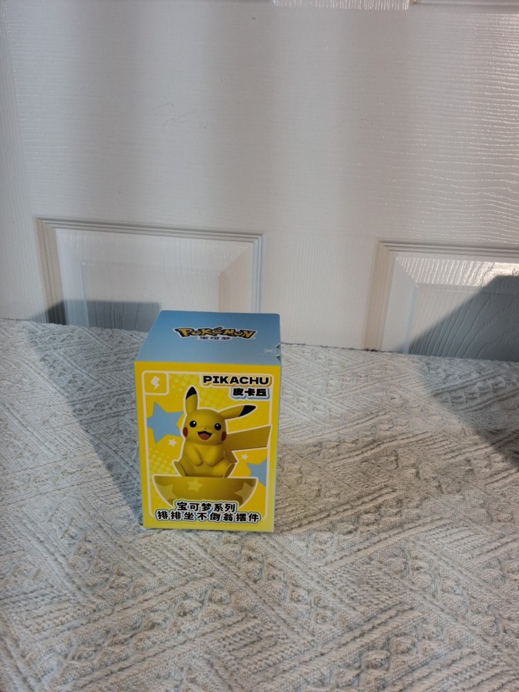 Pikachu Langbowang Pokemon Sitting Tumbler Ornaments