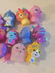 Cepia BANANAS BUNCH Peel to Reveal Animal Figures Toy Lot Of 16 Characters