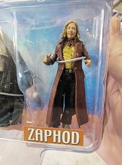 NECA Reel Toys Hitchhikers Guide To Galaxy JELTZ ZAPHOD Action Figures Rare NEW