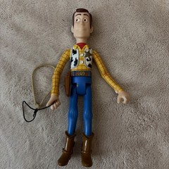 Vintage 1999 Disney Pixar Toy Story 2 Ropin Rescue Woody