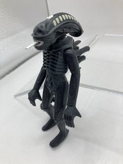 Super 7 Aliens Xenomorph Black Action Figure Sci-Fi Extendable Tongue 4.25″