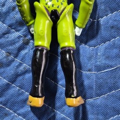 Dragon Ball Z Cell Action Figure 1996 Green Black Yellow Adjustable Vintage