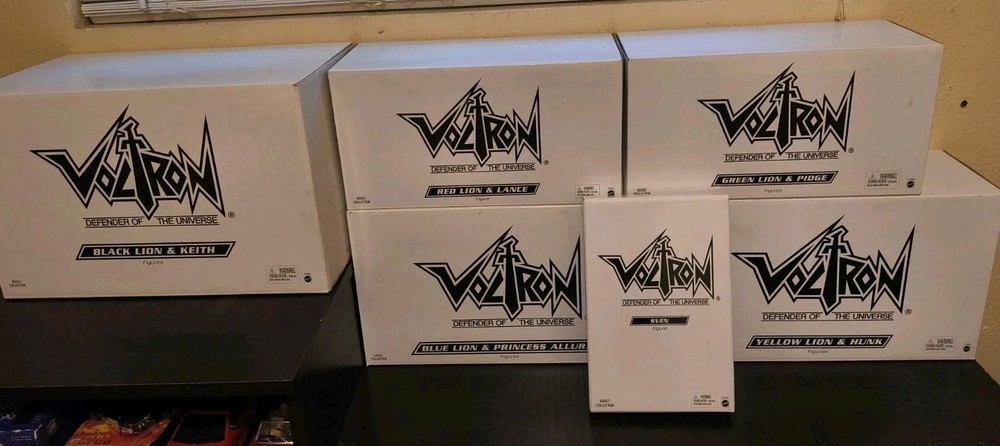 MATTEL VOLTRON Club Lion Force Complete. MATTY COLLECTOR 5 Lion/Pilot+Sven! NIB