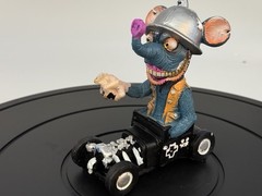 VRHTF RARE COOL ED “BIG DADDY” ROTH RAT FINK STYLE BIMBO THE ELEPHANT IN CAR “