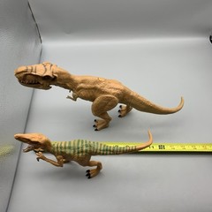 Jurassic World Dinosaur Toys Set Of 2 – Velociraptor Echo & T Rex Action Figures