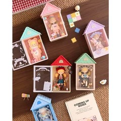 Molinta Exquisite Theater Series Collectible Toy Cute Design Ornament