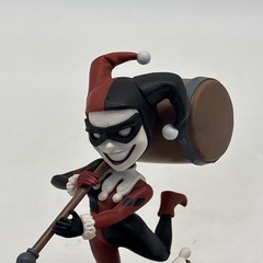 QMx Q-Fig – HARLEY QUINN Vinyl Figure Loot Crate Exclusive Incomplete!