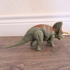 Jurassic World Dominion Roar Strikers Triceratops Dinosaur Figure Mattel