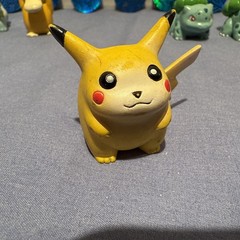 1999 POKÉMON FIGURES AND COINS SET WITH TWO-“RARE” PURPLE AND TRANSLUCENT FIGS