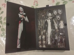 NECA Terrifier Ultimate Art The Clown 7″ Action Figure NIB