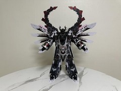 Metal Cardbot W “Tyrant Zero” – The Ultimate Colossal Black Dragon Emperor K-toy