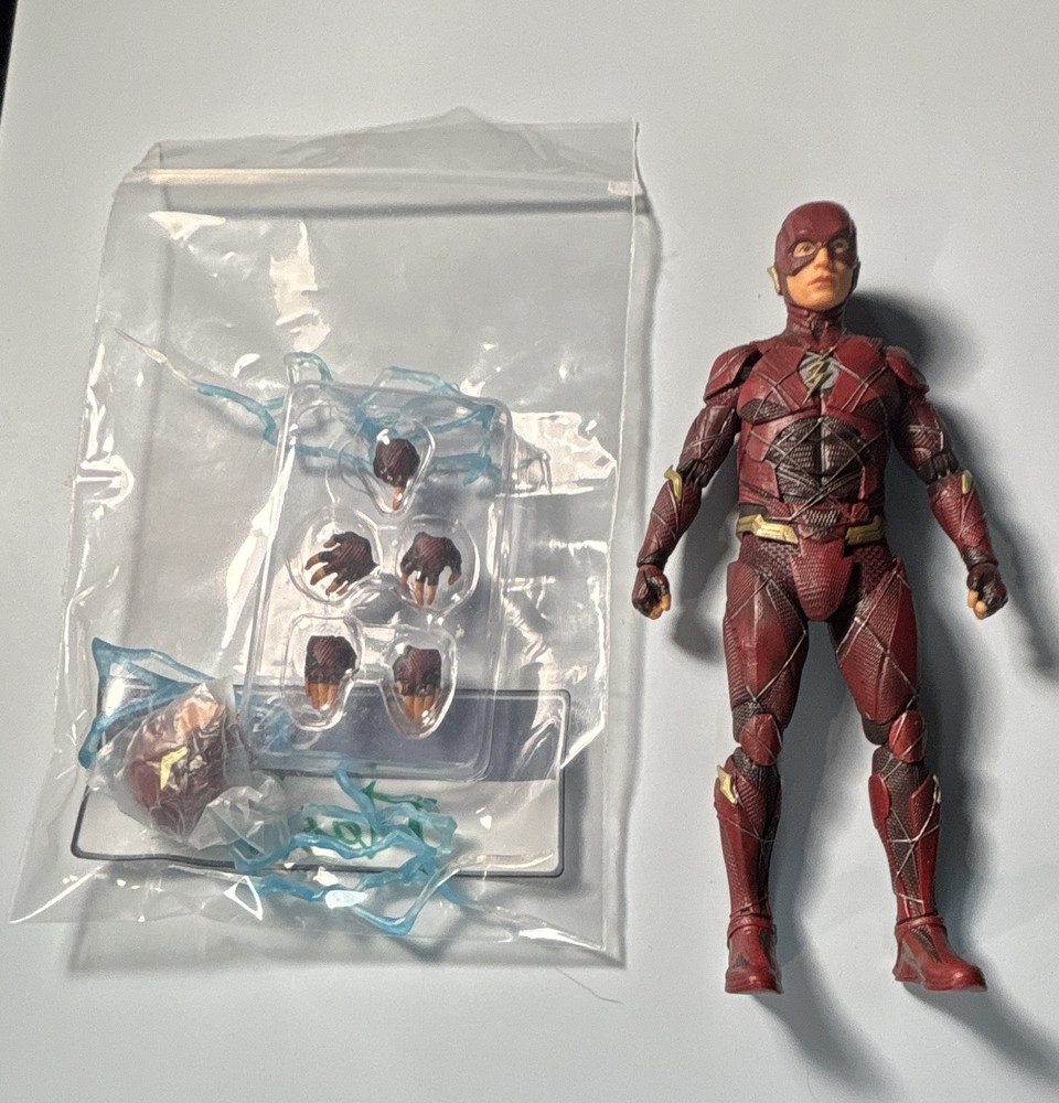 The Flash Red & Gold Plastic Action Figure w/ Alternate Hands, Lightning Effects