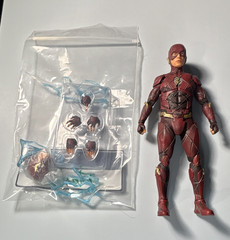 The Flash Red & Gold Plastic Action Figure w/ Alternate Hands, Lightning Effects