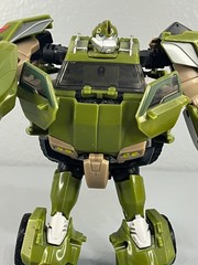 Hasbro Transformers Prime 2011 First Edition Voyager Class Bulkhead
