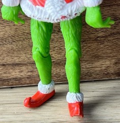 The Grinch Who Stole Christmas 2000 Action Figure 4″ Playmates Toys Santa Claus